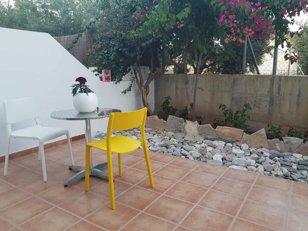 Ground Floor Studio Paphos Exterior foto